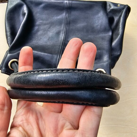 FURLA Black Leather Shoulder Bag Vintage - Picture 5 of 11